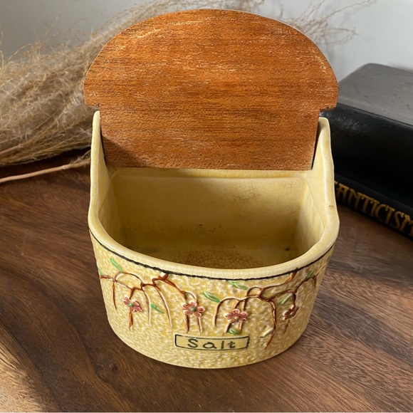 Vintage Wall Mounted Salt Box, Farmhouse Kitchen Decor - Picture 4 of 10